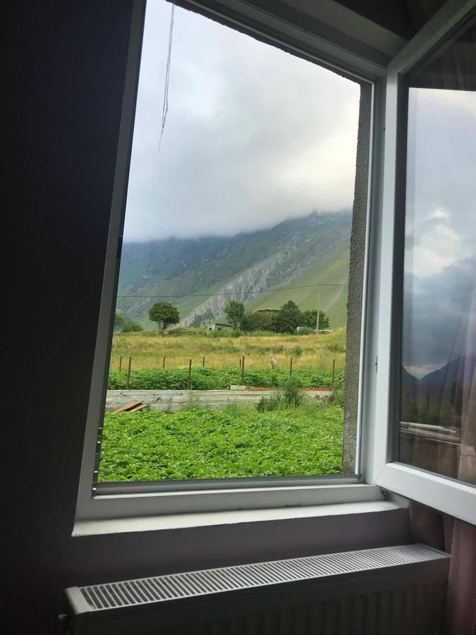 Riverside Kazbegi Luaran gambar